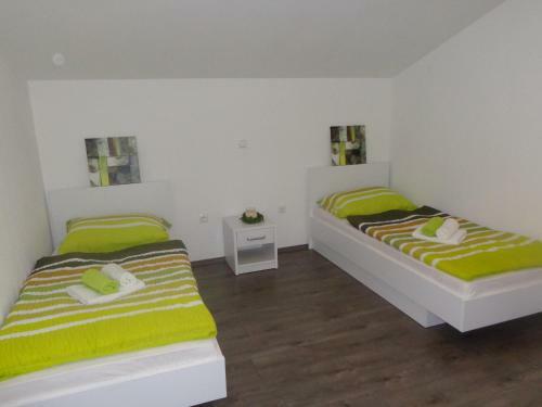 Hostal Apartman Romansa ?itluk Sa 4 Spava?e Sobe