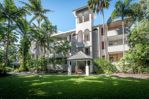 Aparthotel Oasis At Palm Cove