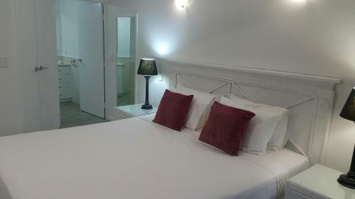 Aparthotel Oasis At Palm Cove