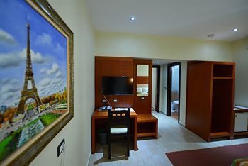 City Hotel Tirana