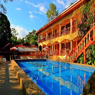 Tres Banderas Hotel(hdo)