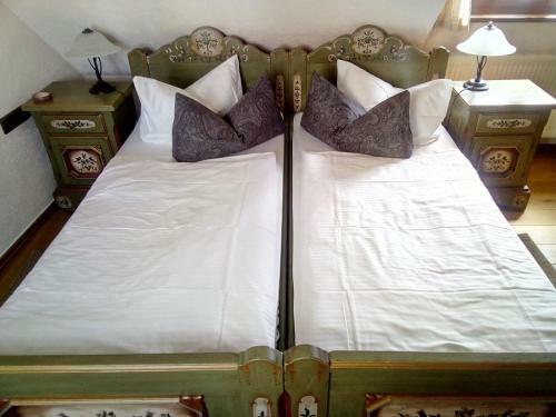 Hostal Hotel Garni Schloss Sch�nke