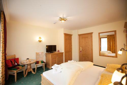 Bed & Breakfast Alpenresidenz Trisanna