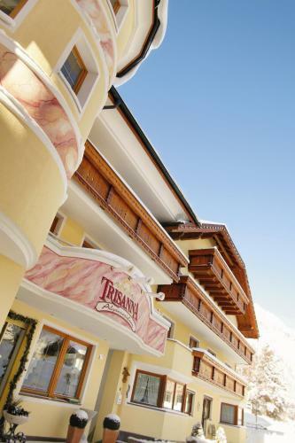 Bed & Breakfast Alpenresidenz Trisanna