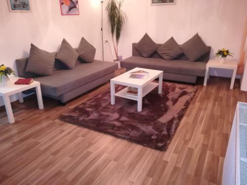 Isas Apartment