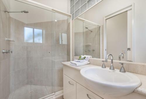 Aparthotel Mirra Chana