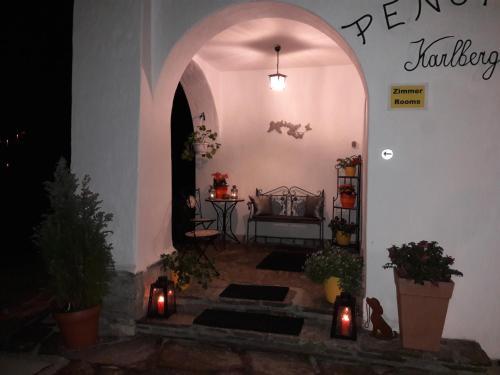 Hostal Pension Karlberger