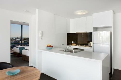 28 Nights Apartments