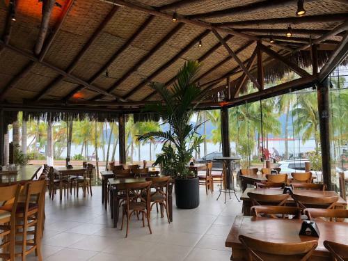 Apartamento Linda Suite Ilha Flat Hotel