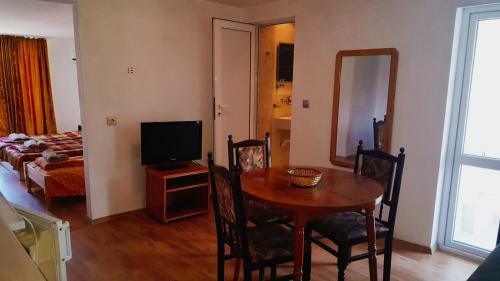 Hostal Guest House Bogat-beden