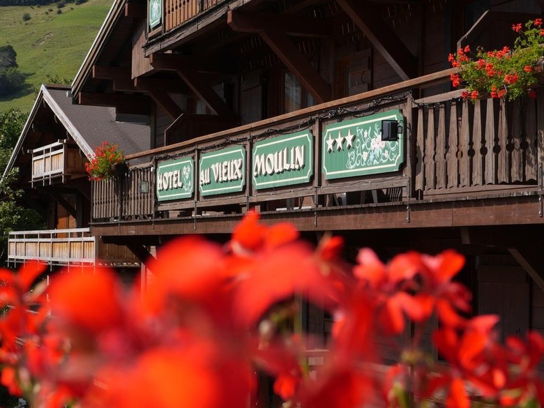 Au Vieux Moulin Hotel And Spa