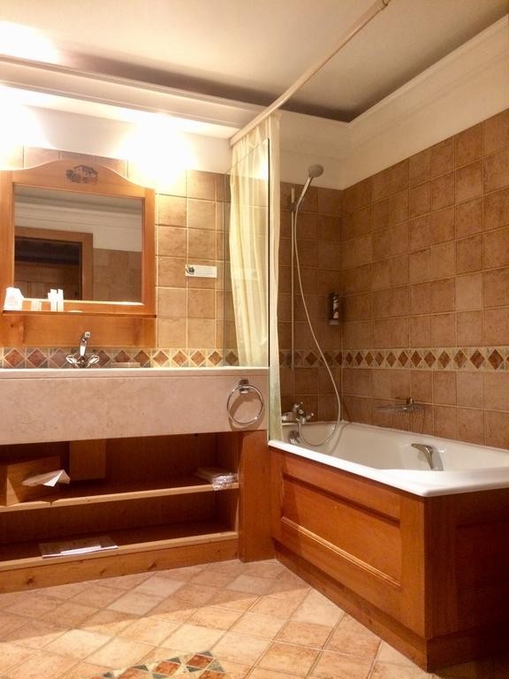 Au Vieux Moulin Hotel And Spa