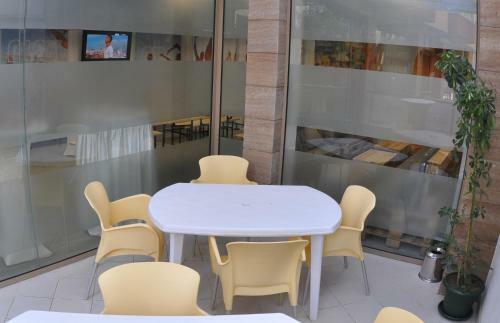 Central Self-service Hostel