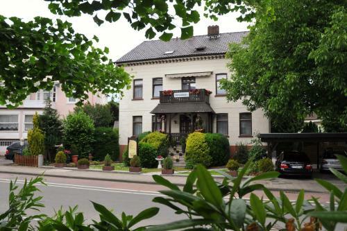 Apartamentos Ferienwohnungen Parkschl�sschen