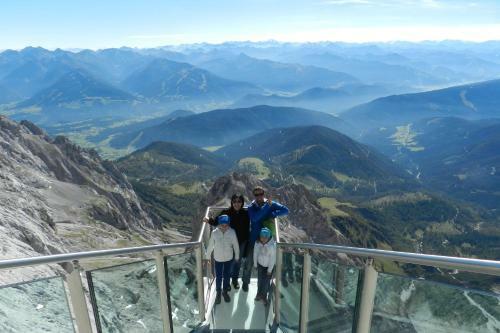 Bed & Breakfast Hotel Garni Erlbacher