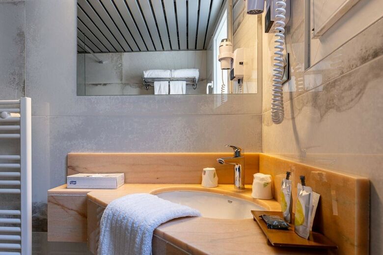 Hotel Le Yatchman