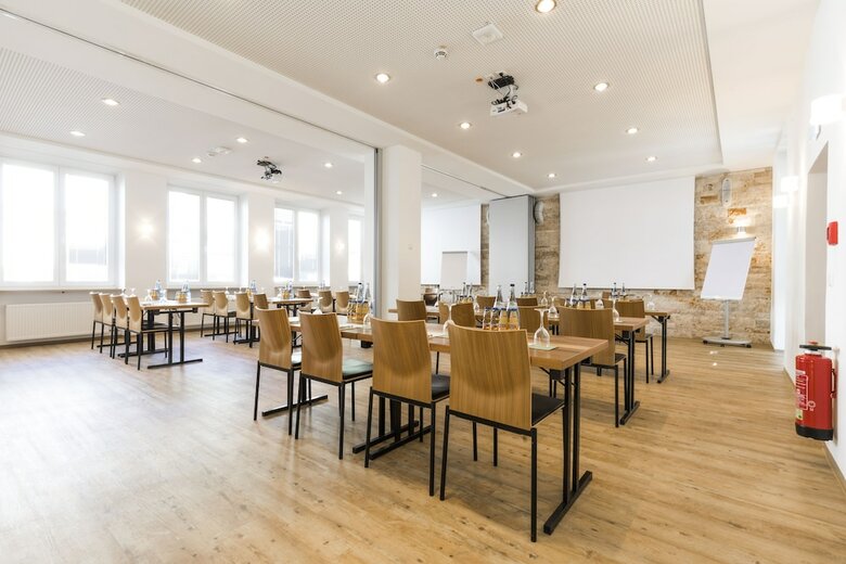 Riku Hotel Neu-ulm