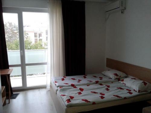 Apartments Kaloyan