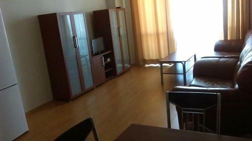 Central Plaza Apartment