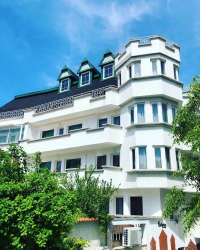 Hostal Downtown Plovdiv Family Hotel