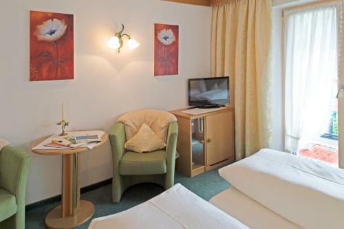 Hostal Pension Zoeggeler