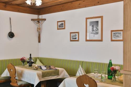 Hostal Pension Zoeggeler