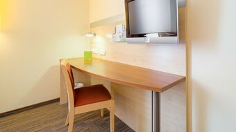 Hotel Express By Holiday Inn Saint-nazaire