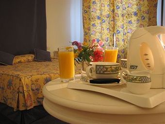 Hotel Soleil Et Jardin