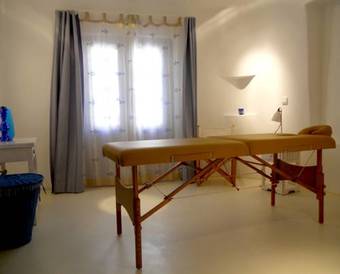 Hostal Apokryfo Traditional Guesthouse