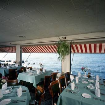 Posada Sound View Inn