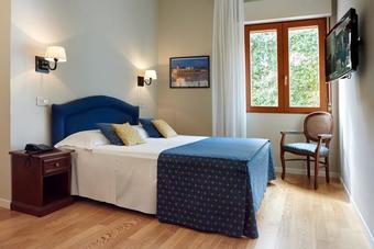 Hotel Punta Nord Est