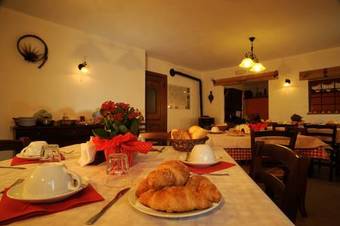 Hostal Maison Lombard