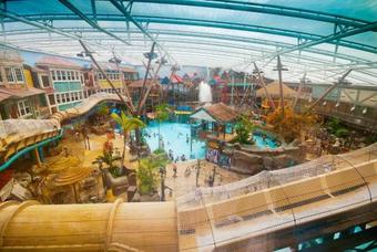 Hotel Enchanted Village