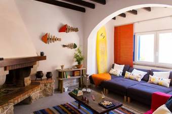 Pura Vida Beach Hostel