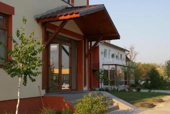 Hotel Otopeni