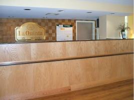 Americinn Hotel & Suites