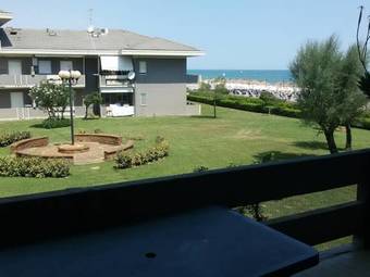 Green Marine, Palme, Ismare 1