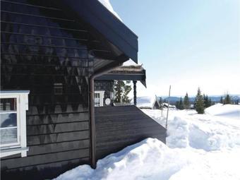 Five-bedroom Holiday Home In Lillehammer