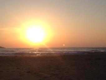 Hostal Paradise Beach House