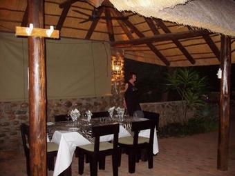 Bed & Breakfast River House