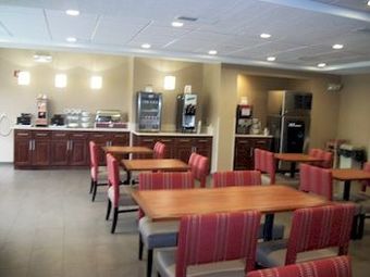 Hotel Comfort Suites Dover