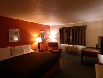 Hotel Baymont Inn And Suites Lakeville