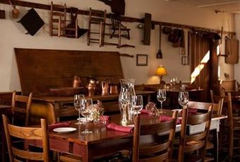 Hostal The Golden Lamb