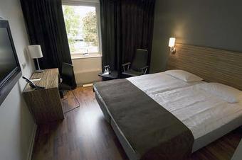Comfort Hotel Jonkoping(.)