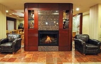 Holiday Inn Express Hotel & Suites Brampton