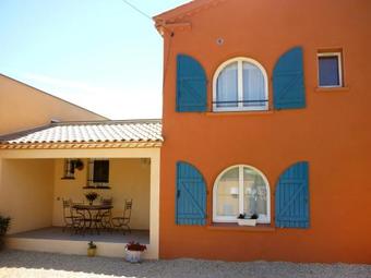 Holiday Home Le Clos Canta Joy.1