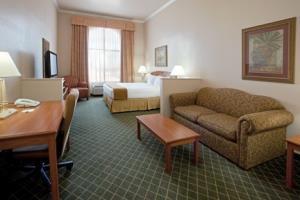 Holiday Inn Express Hotel & Suites Austin-(nw) Hwy 620 & 183
