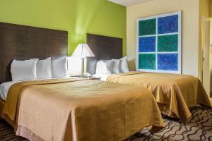 Hotel Quality Inn & Suites