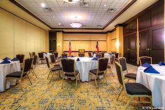 Hotel Embassy Suites Laredo