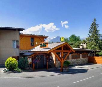 Logis Hotel Le Lac